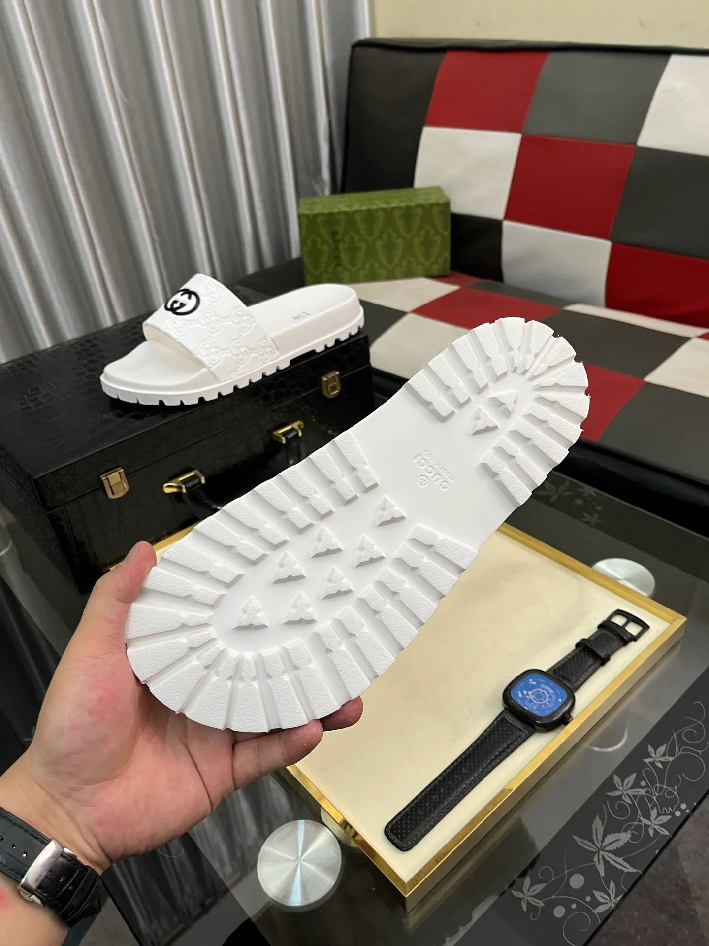 Men's men's shoes💰260⌚️⌚️ＧＵＣＣＩ.Gucci.Official website 1:1 popular slippers hot sale! Original original material 🩴 SIZE: 38-46 (45.46 non-refundable)